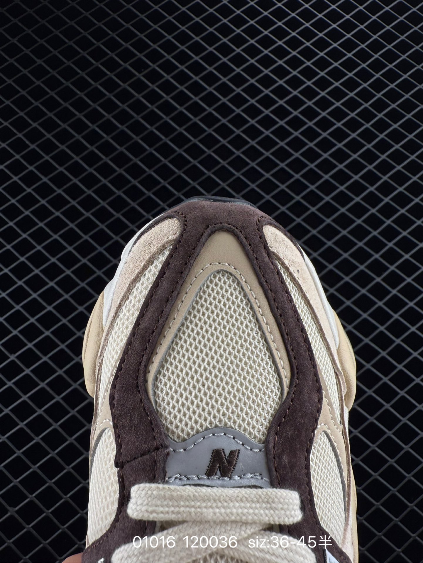 New Balance 9060”Triple Black“